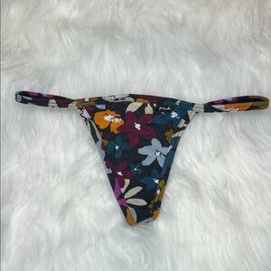 NWT PINK Victoria’s Secret Ribbed V-String Thong Panty S